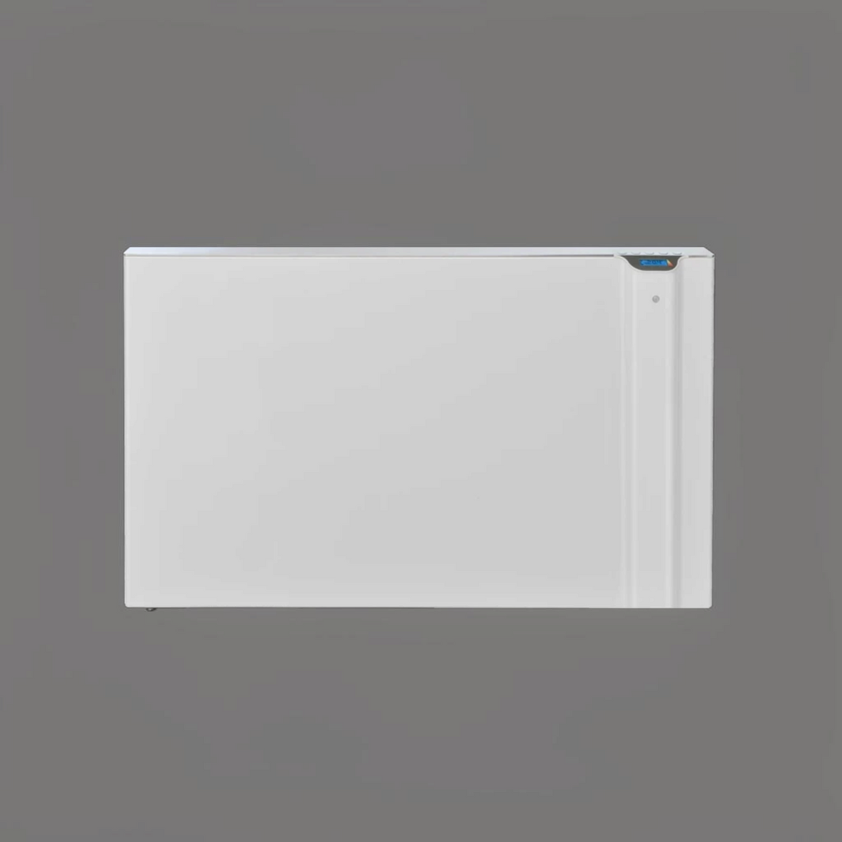 Radiatore elettrico bianco Radialight KLIMA Wi-Fi con display digitale, design sottile per montaggio a parete Klimago