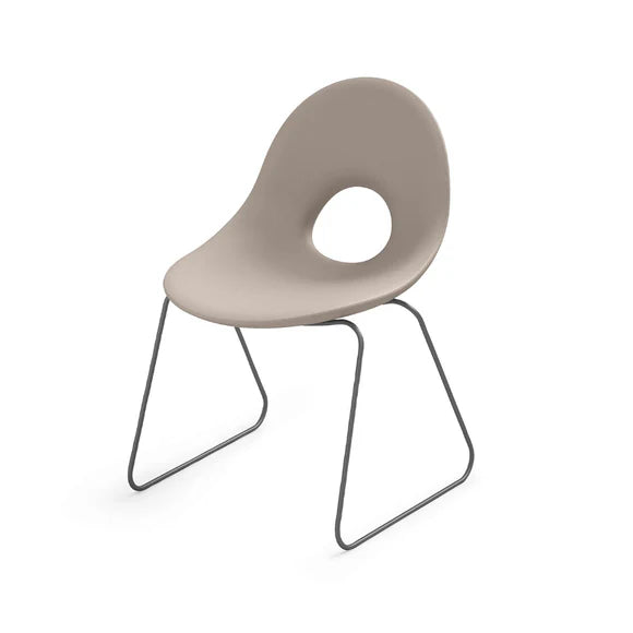 Sedia Impilabile in Polietilene Slitta h 79 cm Colore Ambra Candy - Lyxo